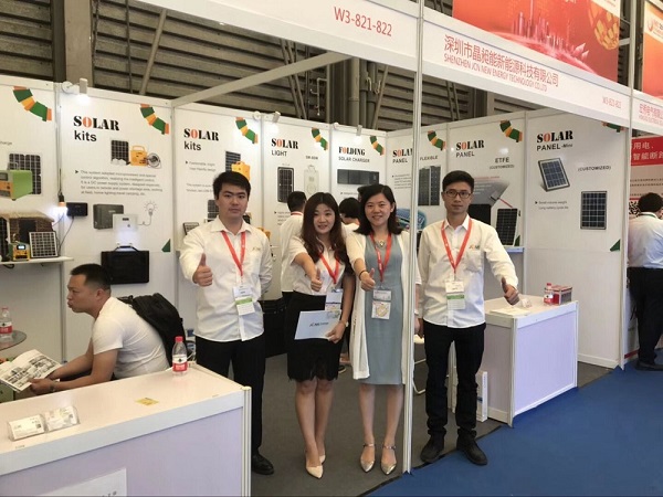 第十二屆太陽能光伏博覽會正在火熱進行中,專太陽能發電十二年