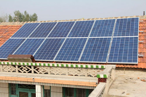 太陽能光伏發電助力革命老區貧困戶脫貧